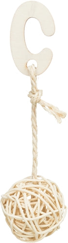 Trixie 3 Rotan Ballen Met Bel Aan Touw Naturel vogelspeelgoed 24 cm
