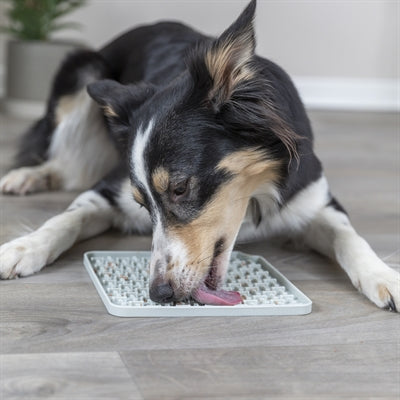 Trixie Lick'n'snack Mat Siliconen Lichtgrijs voerbak hond 20x20 cm