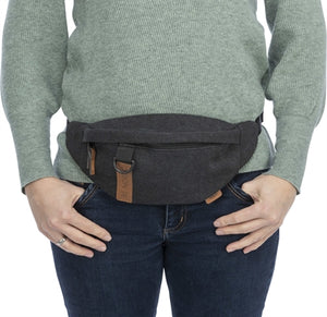 Trixie be Nordic Heuptas Zwart outdoor 24x8X11 cm Riem 50-165 cm