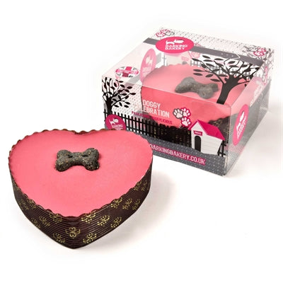 The Barking Bakery Yoghurt Topped Pawty Cake Roze Hart Met Kaars hondenkoekjes