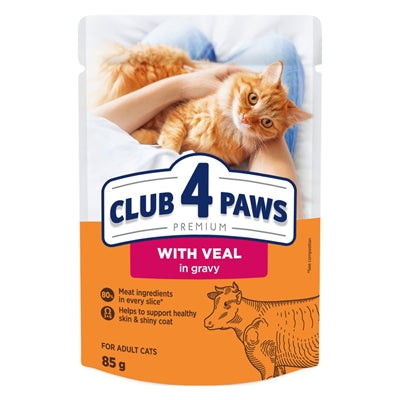 CLUB 4 PAWS PREMIUM ADULT POUCH KALF IN SAUS 24X85 GR