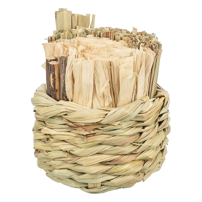 Trixie Mand Gras Met Hooi / Maisbladeren / Houten Stokjes knaagdierspeelgoed 9x9X9 cm