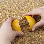 Savic Kippenspeeltje Chicken Fun vogelspeelgoed 7,5x8 cm